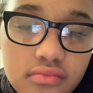 Meet your Posher, Jazmine